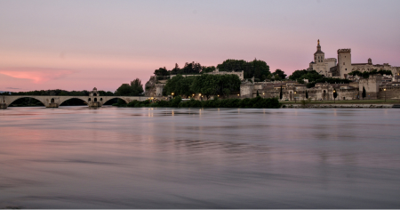 Agence de location de van et fourgon Aménagé à Avignon